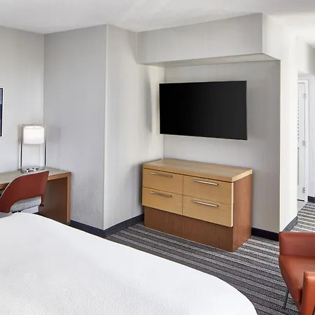 Courtyard By Marriott Nashville Downtown-3