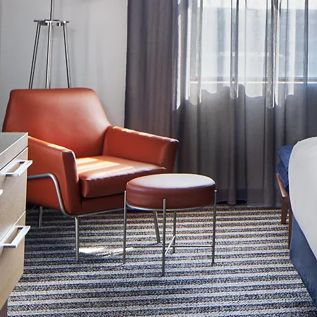 Courtyard By Marriott Nashville Downtown-2