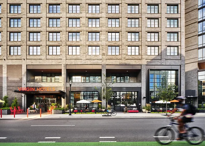 Beach hotel: Virgin Hotels Nashville