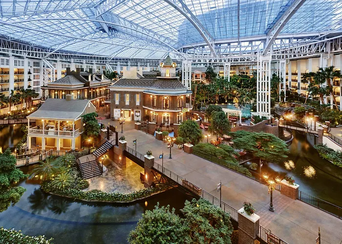 Hotel with view: Gaylord Opryland Resort & Convention Center