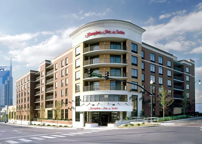 Hampton Inn & Suites Nashville-Downtown