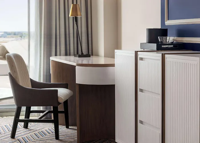 Design hotel Hilton Bna Nashville Airport Terminal